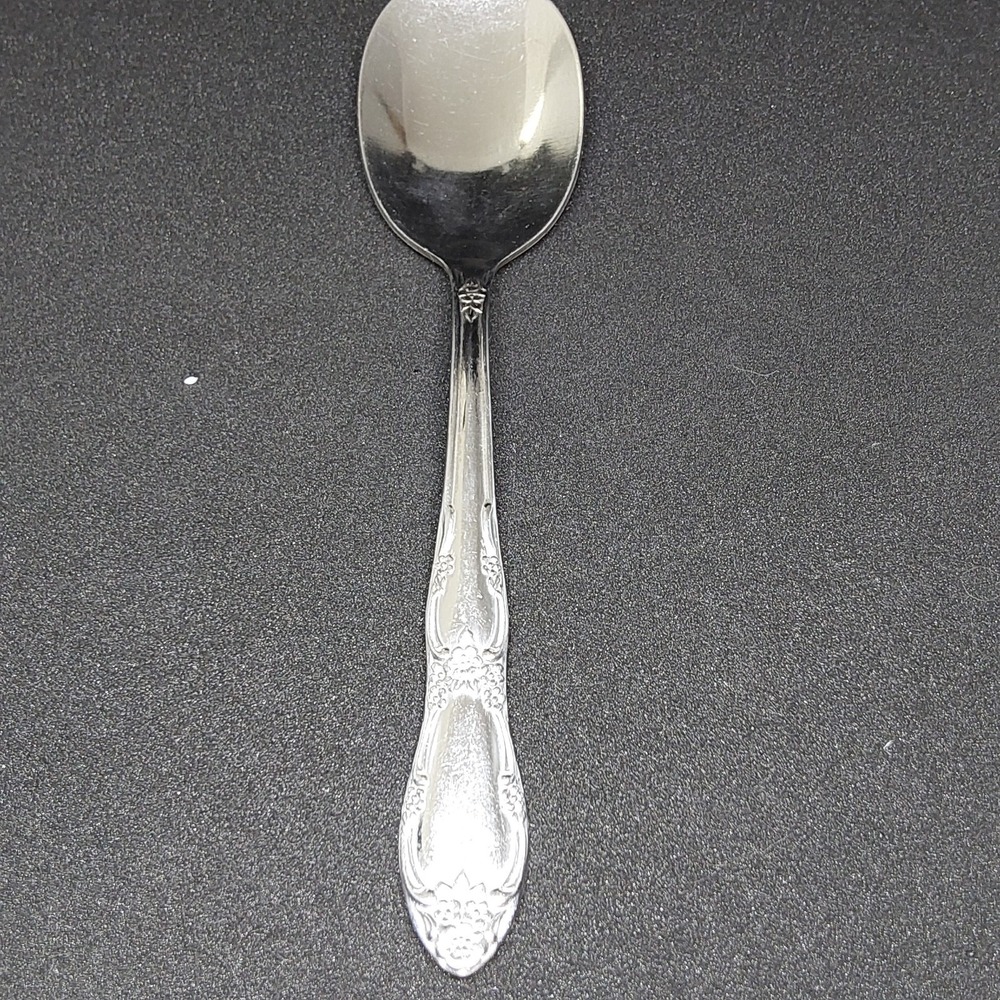 Wm A Rogers Oneida Fenway Daydream Stainless Flatware Sugar‎ Spoon